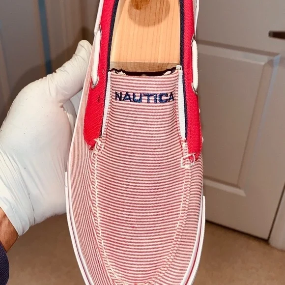 Nautica Premium Skipper Boat Shoes. - Picture 6 of 10